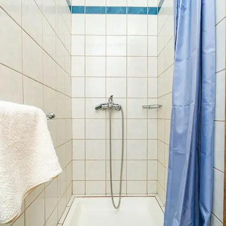 Casa Claudia Vikendica *